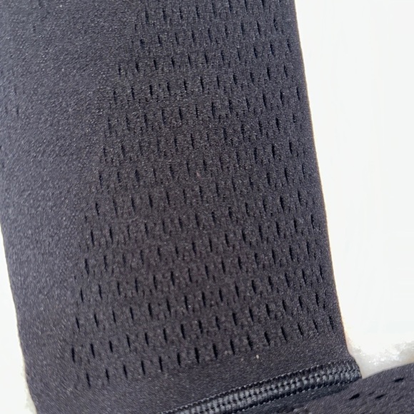 lululemon‎ athletica Black Leggings See Trough Size 4 Essential Bottoms - Picture 4 of 9